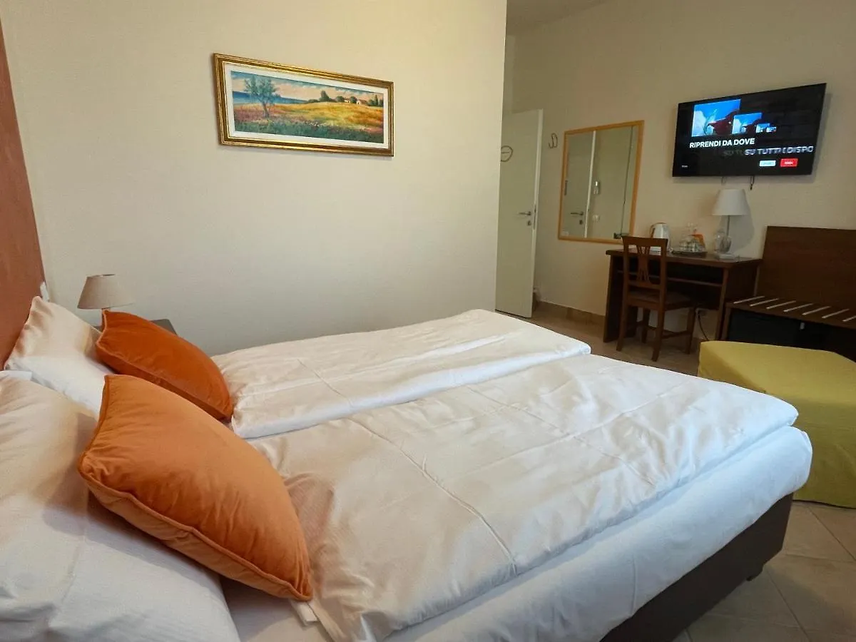 Bed and Breakfast Betty'S House à Lazise 3*,