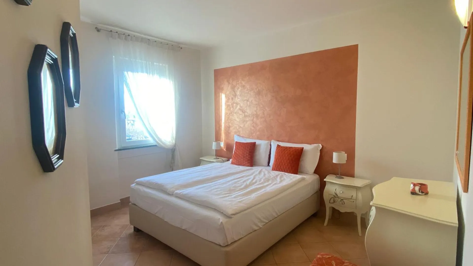 Bed and Breakfast Betty'S House à Lazise