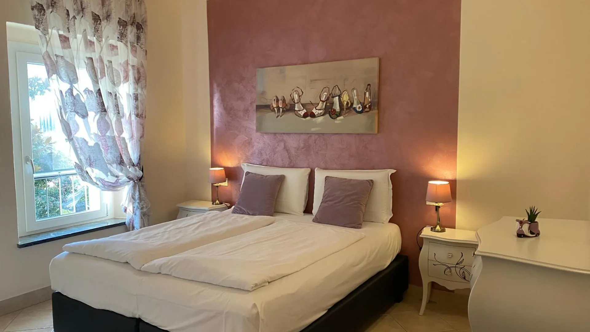 Couette-café Bed and Breakfast Betty'S House à Lazise