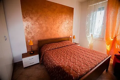 Bed and Breakfast Betty'S House à Lazise Couette-café