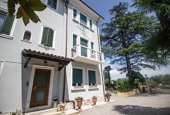 Betty'S House Bed & Breakfast Lazise