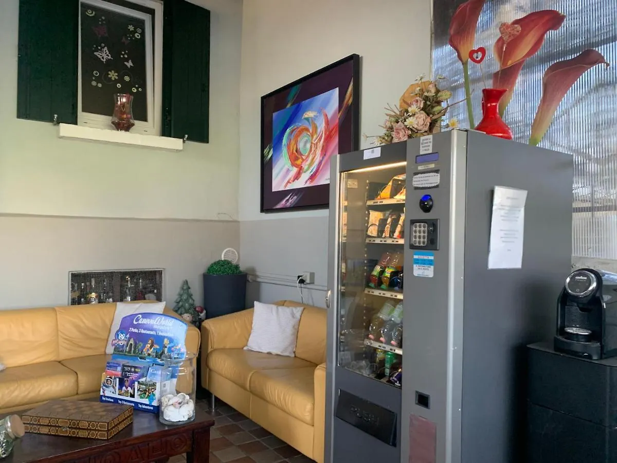 Betty'S House Bed & Breakfast Lazise 3*,