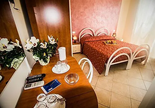 Betty'S House Bed & Breakfast Lazise