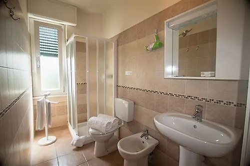 Betty'S House Bed & Breakfast Lazise