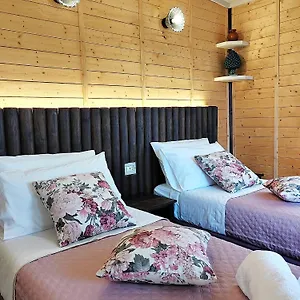 Domus Amelio - Country Gasthof Cinisi