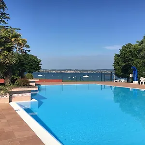 Holiday Sirmione Apartments Apartment Sirmione